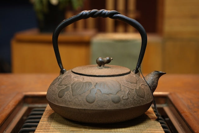 南部鉄器 鉄瓶　ひさご　大　ひさご色　1.2L
