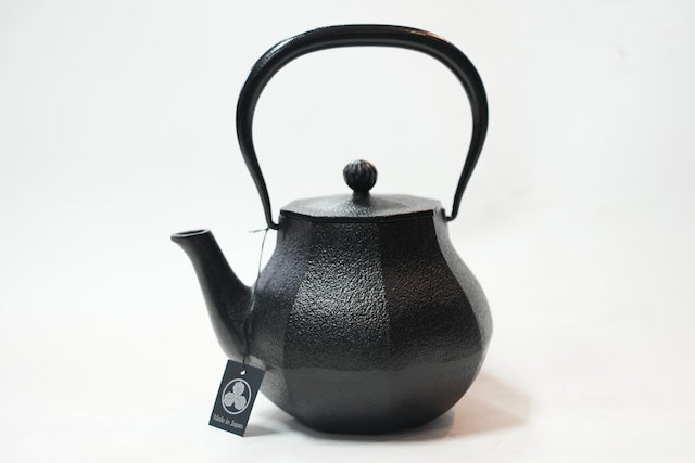 南部鉄器　鉄瓶　みやび　黒　1L