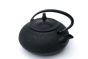 南部鉄器　鉄瓶　平丸あられ 1.2L